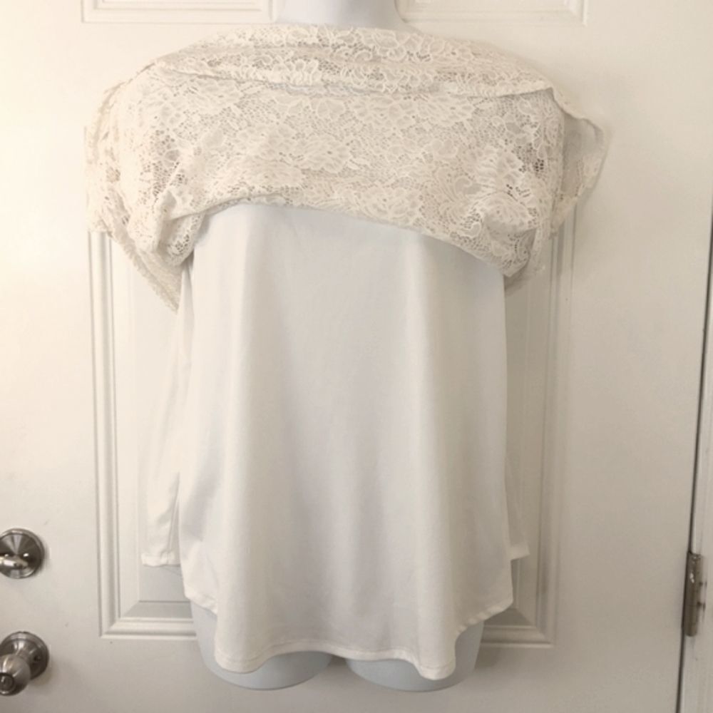 New Directions off-white fully lined lace 3/4 sleeve with ruching tunic - Picture 7 of 10